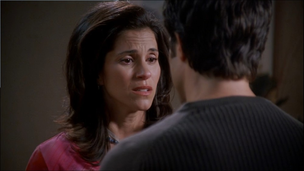 Click to view full size image
==============
2003-Jami-Gertz-in-Undercover-Christmas--screencaps-1847.jpg 2003-Jami-Gertz-in-Undercover-Christmas--screencaps-1847.jpg