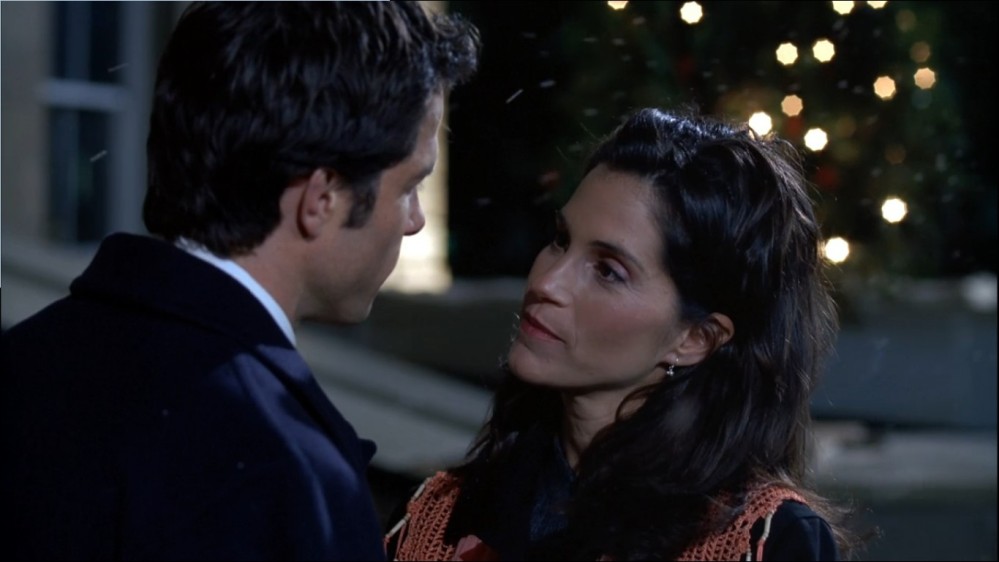 2003-Jami-Gertz-in-Undercover-Christmas--screencaps-1954.jpg