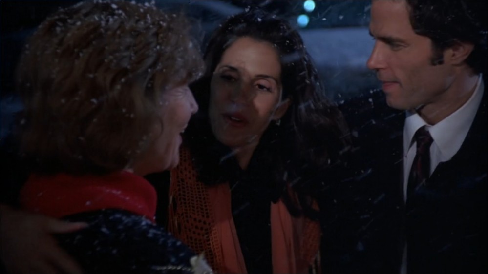 Click to view full size image
==============
2003-Jami-Gertz-in-Undercover-Christmas--screencaps-1979.jpg 2003-Jami-Gertz-in-Undercover-Christmas--screencaps-1979.jpg