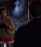 2003-Jami-Gertz-in-Undercover-Christmas--screencaps-0096.jpg