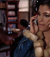 2003-Jami-Gertz-in-Undercover-Christmas--screencaps-0132.jpg