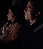 2003-Jami-Gertz-in-Undercover-Christmas--screencaps-0221.jpg