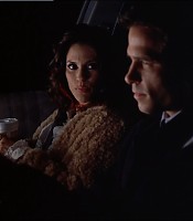 2003-Jami-Gertz-in-Undercover-Christmas--screencaps-0292.jpg