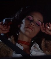 2003-Jami-Gertz-in-Undercover-Christmas--screencaps-0343.jpg