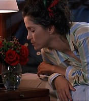 2003-Jami-Gertz-in-Undercover-Christmas--screencaps-0448.jpg