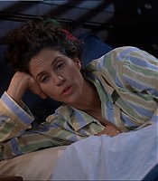 2003-Jami-Gertz-in-Undercover-Christmas--screencaps-0480.jpg