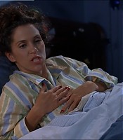 2003-Jami-Gertz-in-Undercover-Christmas--screencaps-0500.jpg