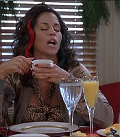 2003-Jami-Gertz-in-Undercover-Christmas--screencaps-0517.jpg