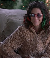 2003-Jami-Gertz-in-Undercover-Christmas--screencaps-0639.jpg