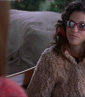 2003-Jami-Gertz-in-Undercover-Christmas--screencaps-0649.jpg