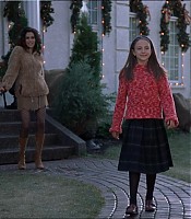 2003-Jami-Gertz-in-Undercover-Christmas--screencaps-0672.jpg
