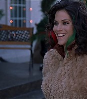 2003-Jami-Gertz-in-Undercover-Christmas--screencaps-0684.jpg