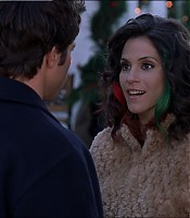 2003-Jami-Gertz-in-Undercover-Christmas--screencaps-0689.jpg