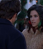 2003-Jami-Gertz-in-Undercover-Christmas--screencaps-0696.jpg