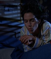 2003-Jami-Gertz-in-Undercover-Christmas--screencaps-0862.jpg