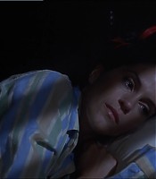 2003-Jami-Gertz-in-Undercover-Christmas--screencaps-0871.jpg