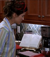 2003-Jami-Gertz-in-Undercover-Christmas--screencaps-0889.jpg