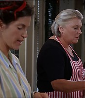 2003-Jami-Gertz-in-Undercover-Christmas--screencaps-0963.jpg