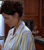 2003-Jami-Gertz-in-Undercover-Christmas--screencaps-0969.jpg