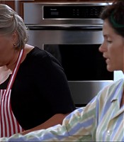 2003-Jami-Gertz-in-Undercover-Christmas--screencaps-0972.jpg
