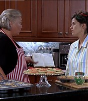 2003-Jami-Gertz-in-Undercover-Christmas--screencaps-1007.jpg
