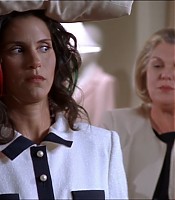 2003-Jami-Gertz-in-Undercover-Christmas--screencaps-1063.jpg