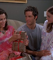 2003-Jami-Gertz-in-Undercover-Christmas--screencaps-1364.jpg