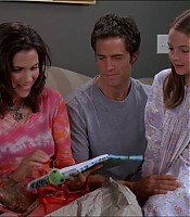 2003-Jami-Gertz-in-Undercover-Christmas--screencaps-1370.jpg