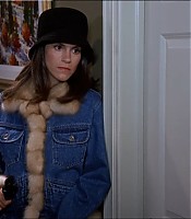 2003-Jami-Gertz-in-Undercover-Christmas--screencaps-1490.jpg