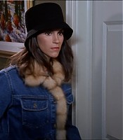 2003-Jami-Gertz-in-Undercover-Christmas--screencaps-1491.jpg