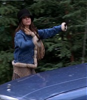 2003-Jami-Gertz-in-Undercover-Christmas--screencaps-1511.jpg