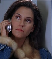 2003-Jami-Gertz-in-Undercover-Christmas--screencaps-1588.jpg