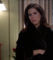 2003-Jami-Gertz-in-Undercover-Christmas--screencaps-1722.jpg