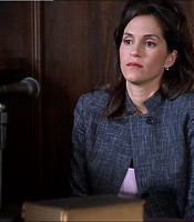 2003-Jami-Gertz-in-Undercover-Christmas--screencaps-1910.jpg