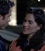 2003-Jami-Gertz-in-Undercover-Christmas--screencaps-1962.jpg