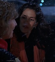 2003-Jami-Gertz-in-Undercover-Christmas--screencaps-1979.jpg